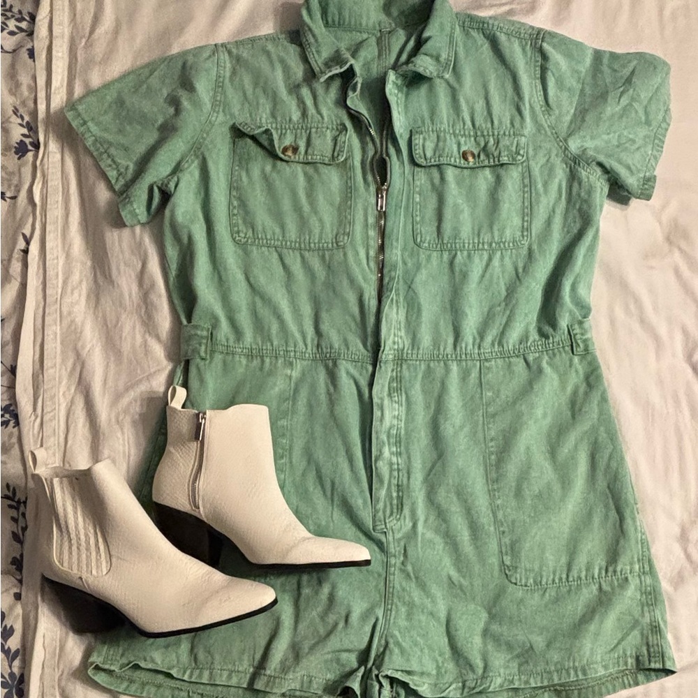 Green Short Sleeve Jumpsuit with White Boots